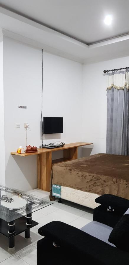 Vila Tenjo Gunung Cilowa Экстерьер фото